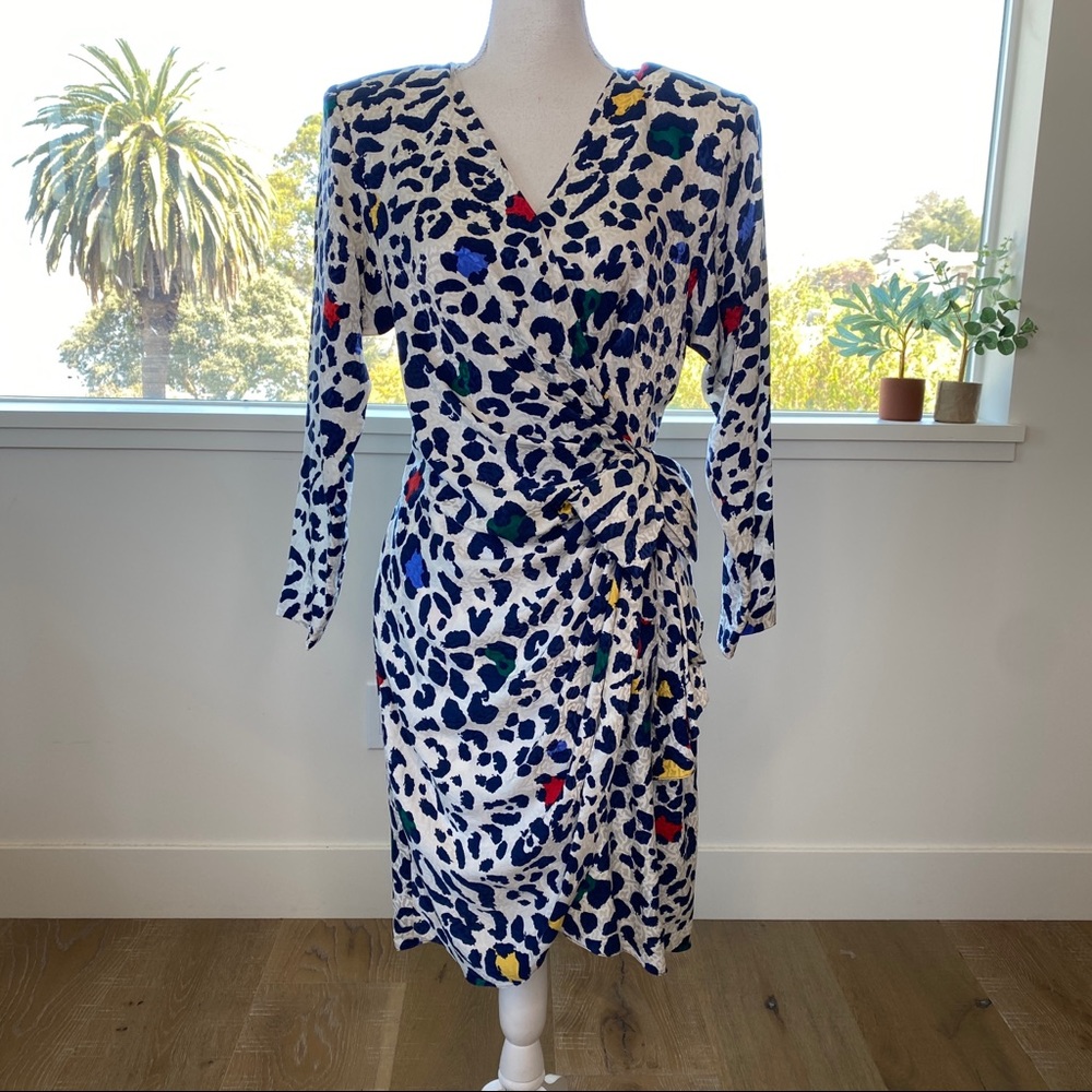 Vintage Silks by St. Gillian 1990s silk dress faux wrap long sleeve size 6